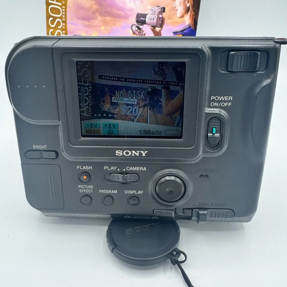 Sony Gray Digital Camera with Battery Kit